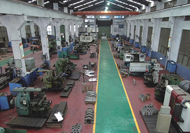 通達(dá)重工科技標(biāo)準(zhǔn)化金加工車間